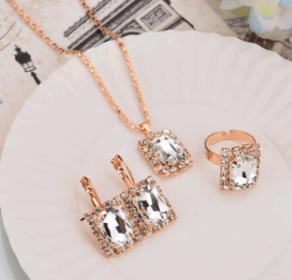 Europe And The United States Personalized Water Drop Color Diamond Necklace, Earrings, Rings Set, Shiny High-end Bridal Jewelry Wholesale (Option: Square white-5)
