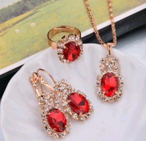 Europe And The United States Personalized Water Drop Color Diamond Necklace, Earrings, Rings Set, Shiny High-end Bridal Jewelry Wholesale (Option: Elliptical red-4)