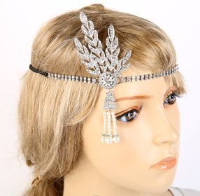 Pearl necklace tiara (Color: White)