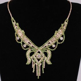 X526 low clearance sale, European and American exaggerated butterfly necklace, Earrings Set Bridal Jewelry (Color: Green)