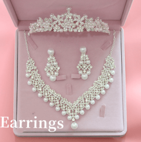Hot bridal jewelry three sets of Korean big crown Wedding Pearl Necklace Set wedding accessories wholesale (Option: Earrings)